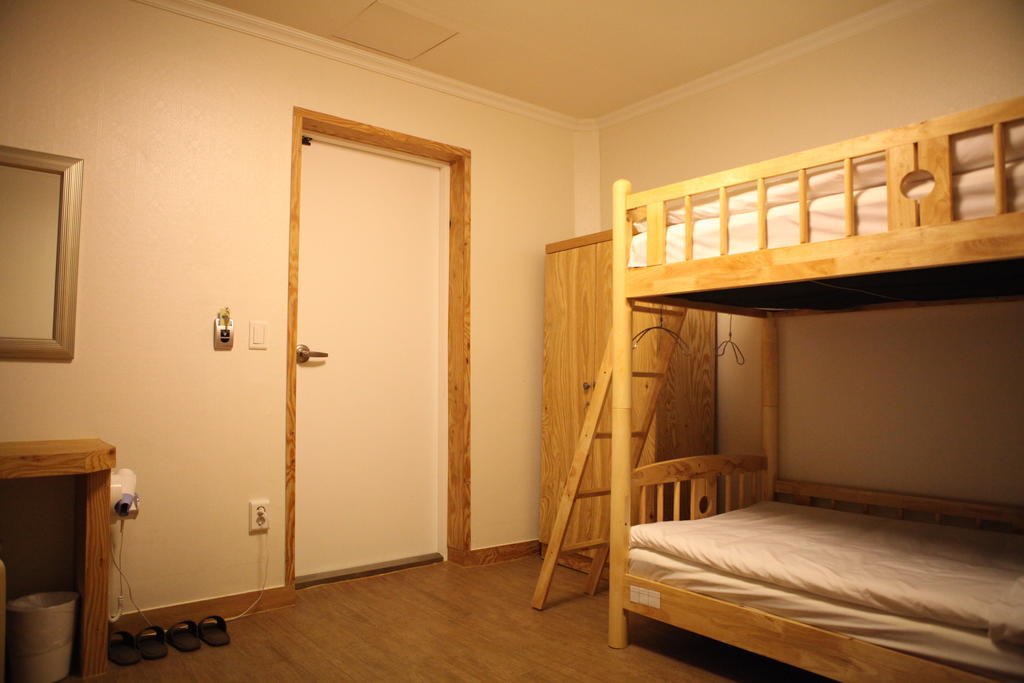Atti Guesthouse Seoul Phòng bức ảnh