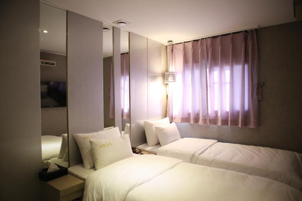 Atti Guesthouse Seoul Ngoại thất bức ảnh